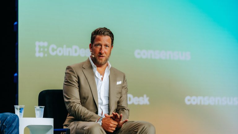 Dave Portnoy Says Meme Coins Are ‘Gambling’ and Not Built to Last