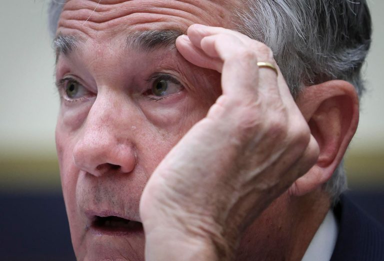 Sudden $2.5 Trillion ‘Avalanche’ Fed Dollar Warning As $1 Million Bitcoin Price Predicted To Flip Gold