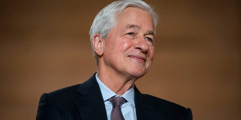 JPMorgan Chase steps beyond ‘walled garden’ to settle transaction on public blockchain – Fortune