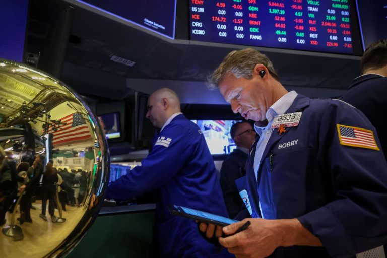 Stocks Rebound From Sell-Off as Bond Yields Retreat From Highs; Bitcoin Hits Record Near $112,000