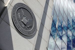 Institutional investors juggle bitcoin ETF holdings, US filings show