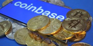 Coinbase Decided Following Strategy’s Bitcoin Reserve Playbook ‘Too Risky’: CEO