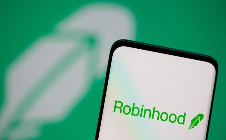 Robinhood woos Canadian crypto users with nearly $180 million WonderFi purchase