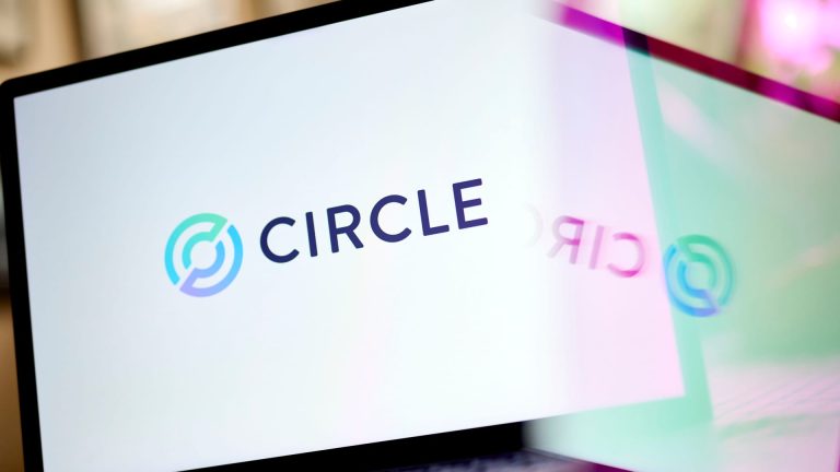 Stablecoin issuer Circle doubles in NYSE debut after IPO