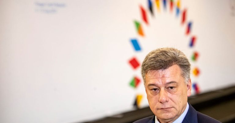 Czech government survives no-confidence vote over bitcoin scandal – POLITICO