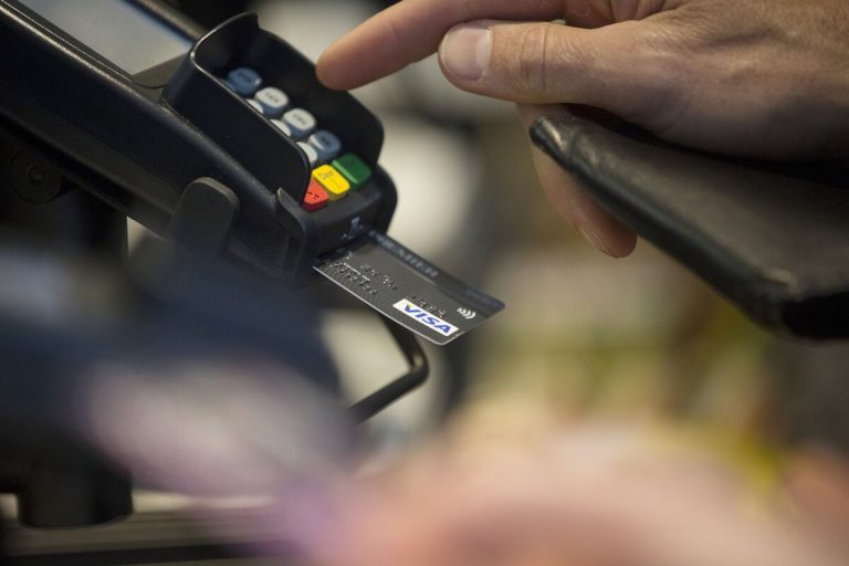 Stablecoins May be Weapon for Retailers in Fight Against Credit Cards Companies