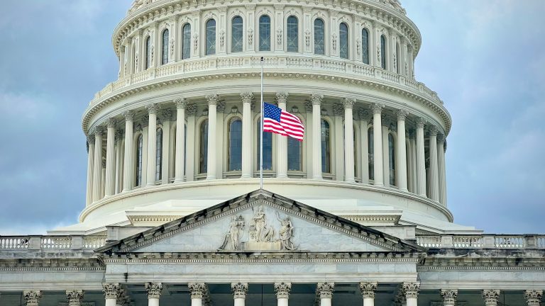 Bitcoin and Digital Asset Clarity Is Essential for Our Financial Future — Lummis and Rogers