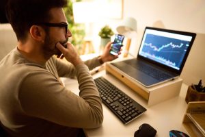Better Buy in 2025: XRP (Ripple) or Dogecoin?