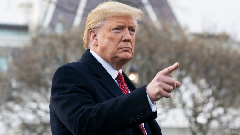 Trump Media Confirms $2.3B Bitcoin Treasury Plan Amid $400M Stock Buyback – Bitcoin.com News